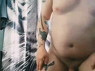 Gaywolf and Mastino Grande in a casual chat