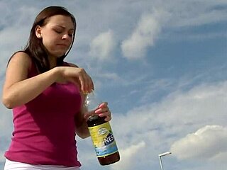 Morgan explores kinky outdoor solo fetish for 60 minutes part 3