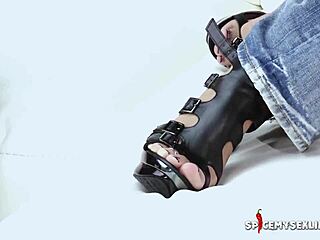 Brunette babe with perfect feet in foot fetish sex.