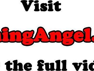 כוכבת פורנו קטנה לוקחת את הזין של המאהב השחור עמוק באנאל גזעי