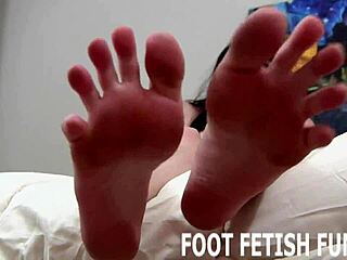 Craving a nightly toe-sucking session with someone special