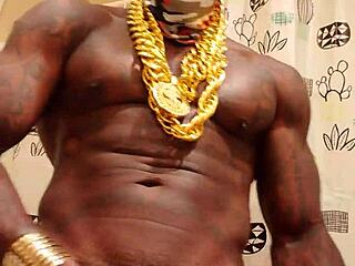 BBC वर्शिप: हेलिलुजाह जॉनसन ह्यूज मोन्स्टर कॉक को स्ट्रोक करके एक्सप्लोसिव कमशॉट तक