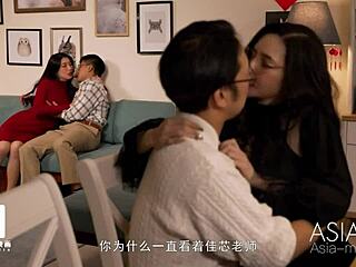 야, 이 섹시한 아시아 미녀들과 파트너 바꿔서 뜨거운 밤 즐길래?