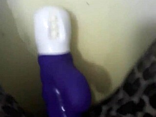 pissing in tight leggings inside the bathtub