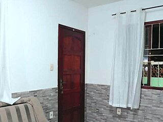 Milf Asks Neighbor For Sugar, Ends Up Bent Over In Doggystyle Cumshot