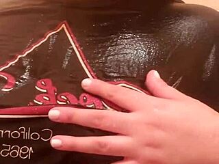 Check out this fetish for wet bra in bath with small tits