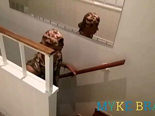 Escort fierbinte cu cur mare mă aștepta în pat