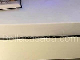 Bella Casada Saiu Com Um Novinho Iniciante No Meio Liberal