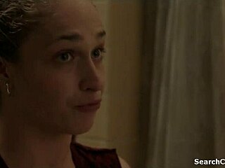 Hej, zobacz gaby hoffmann dającą topless lodzika swoimi dużymi cyckami w girls 2012-2016