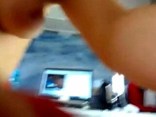 Sensational ass twerking contrasts with solo masturbation in erotic webcam dance.