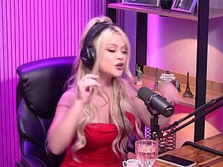 Giselle Berdnarski Excites Monique Bertolini in California Encounter