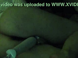 gigi uses hitachi and plug for some solo fun