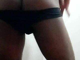 i love wearing panties in my gay adventures