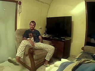 I fuck the curvy fat woman hard on all fours