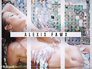 Alexis Fawx deepthroats and gets facial in bikini