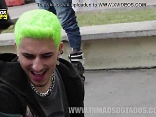 Dei Meu Rabo Pro SKATISTA GOSTOSO in Intense Bareback Action With Big Cock!