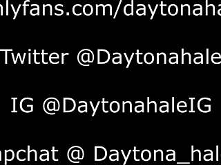 Masturboi massiivisille titeilleni nyt!