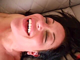 كيسا سينز تاخد نيك شرجي قاسي مع عقاب شديد