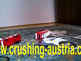 Kimberly teases feet in humiliating webcam fetish