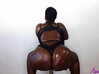 Just bouncing my big ebony booty in fishnets for fun. Bonus shakes included! 🍑