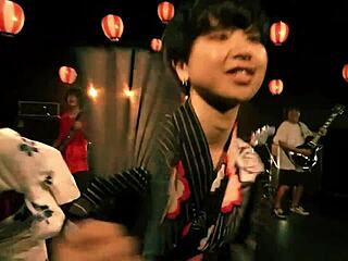 Myknot's Asian-inspired omatsuri song with German and Japanese tags