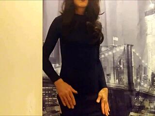 lady in black, want to see?
