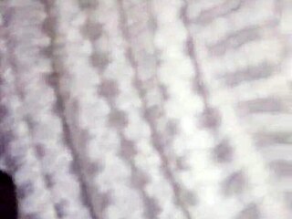 Naughty Woman Masturbates In Sao Paulo Public Park!