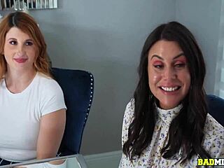 Abby Somers dan Bess Nyemplung Dada ke Threesome Panas dengan Dokter dan Pasien di Misionaris