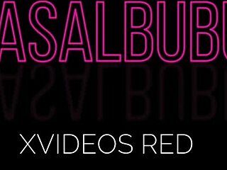 Mamando No Peitinho Brincando Com A Bucetinha E Lambuzando Ela Toda