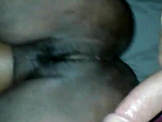 i love this interracial ebony milf. black mama amateurs turn me on.