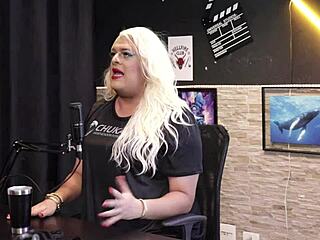 ela tremia com a ideia de namorar e gosta de transar de manhã e a mulher submissa - lorrayne lovely