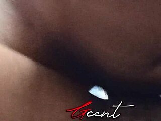 Close-Up Detalhado da Buceta Suculenta Apanhando Foda