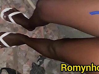 Ganhando Boquete Da Novinha Na Casa Abandonada Favela Do Rio De Janeiro Passionately