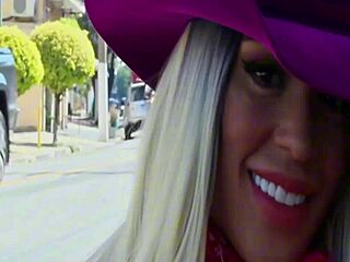 European pornstar squirts during anal sex