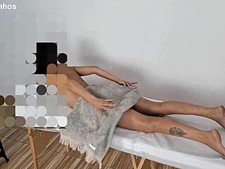 Amateur masseur offering low-cost sensual massage to attractive women