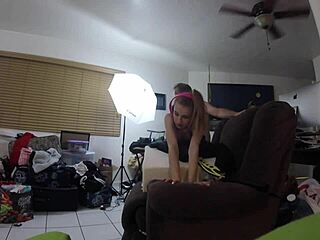 Homemade video of skinny blonde in tight spandex