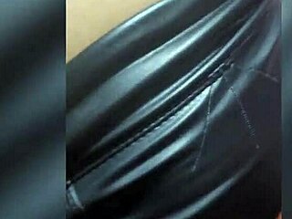 Mexican amateur convinces neighbor for creampie sex