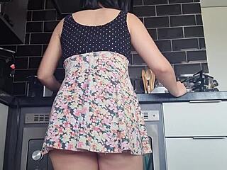 Latina Shows Big Ass For Anal And Masturbation Fetish!