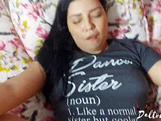 ว้าว! สาวลาตินเซ็กซี่เย็ดเดือดที่บ้านกับคู่รักเงี่ยนในฉากไบเซ็กชวล ดูนมธรรมชาติโค้งๆ สิ