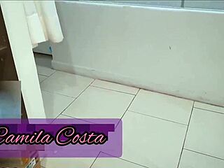 Fodendo com o entregador dotado real completo no sheer