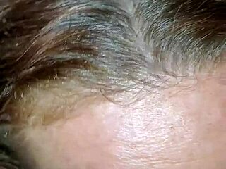 كاري تعطي كالفن كلاين مص فم خاص ديبثروت 😍