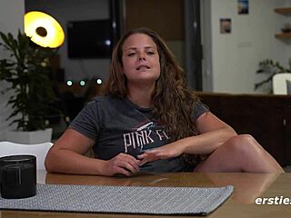 Accompany Lea On Her Sexual Self-Discovery Trip