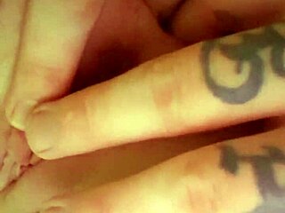 Sexy Chick Gets Her Pussy And Asshole Played With