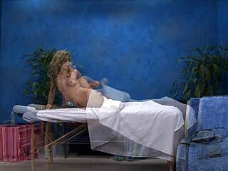 Massage session turns into steamy sex photos