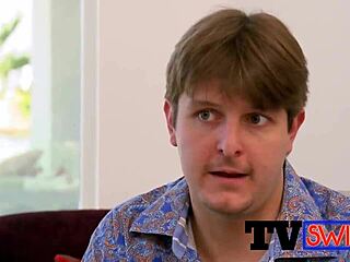 Cute Swingers Eat Each Other Out In Group