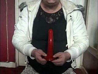 bisexual crossdresser craves ass to mouth on cam