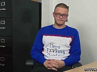 hot gay actors fuck in holiday movie 😍