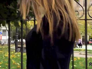 Sexy Bombshell Rim4K Licks Man's Anus Intensely