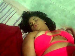 Alluring amateur indulges in solo pleasure