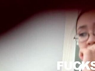 تحدي لمسيني للأخت الزوجية مادي لينز